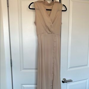 Elegant Tan Sleeveless Dress